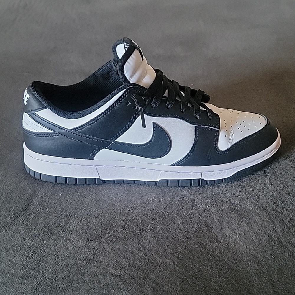 Womens Nike Dunks